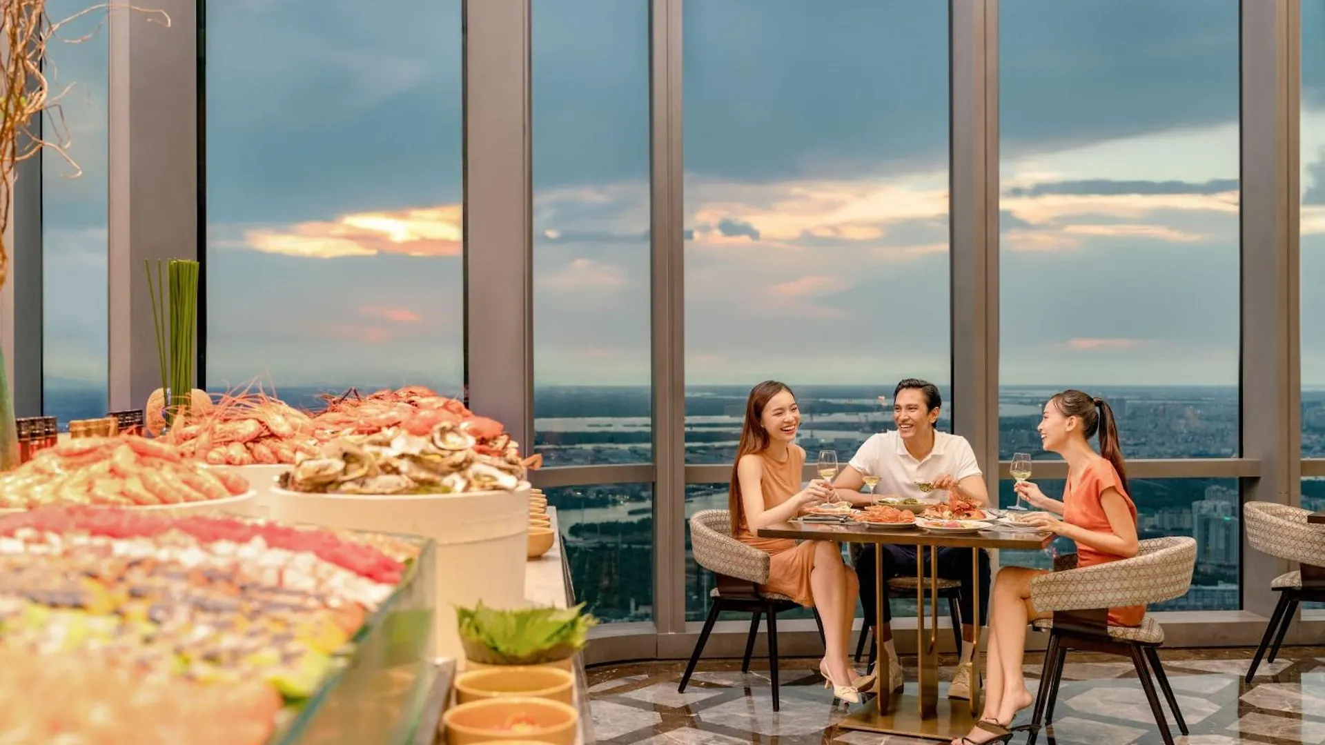 Vinpearl Landmark 81, Autograph Collection Ho-Chi-Minh-Stadt 5*,