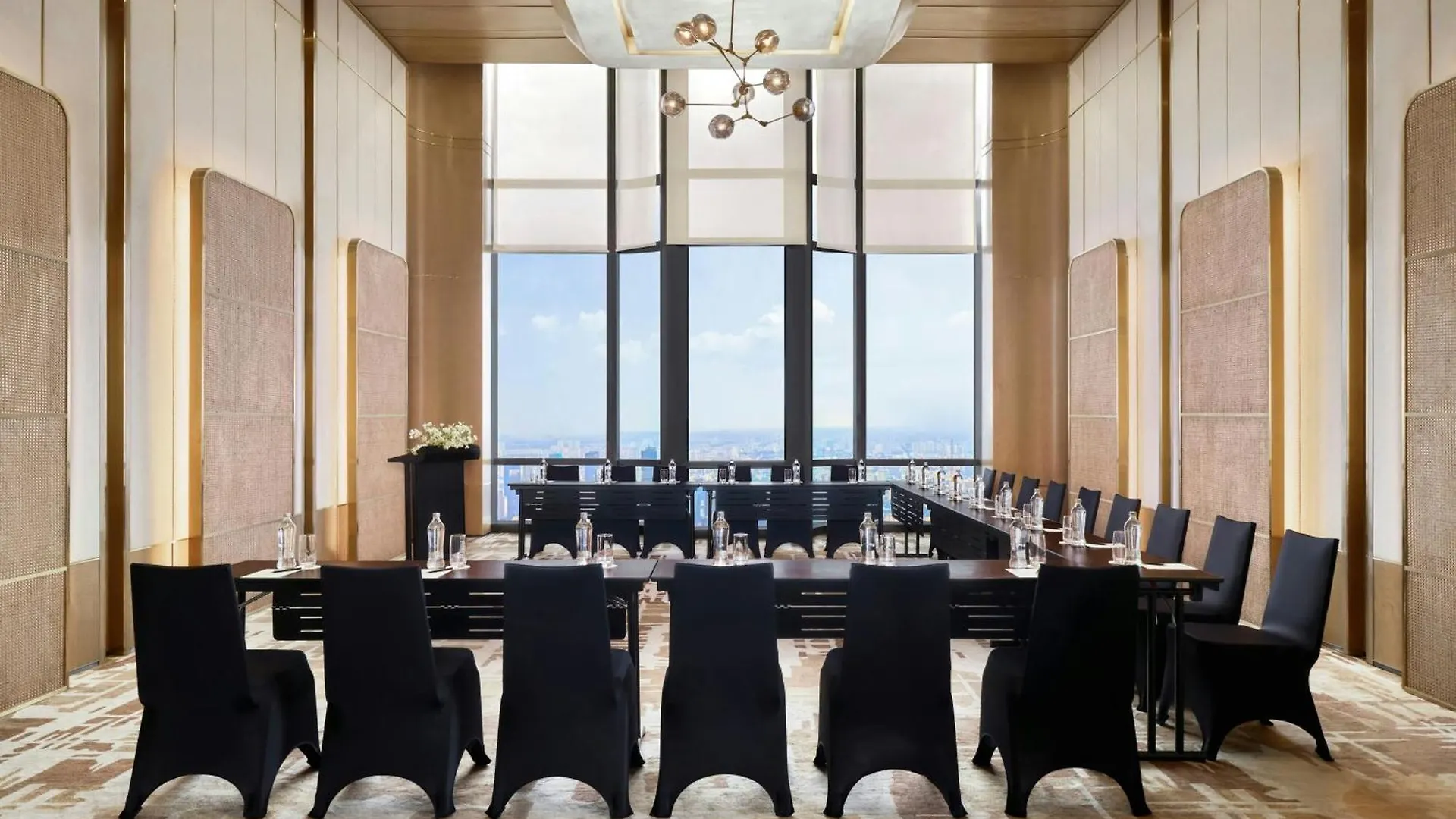Vinpearl Landmark 81, Autograph Collection Ho-Chi-Minh-Stadt