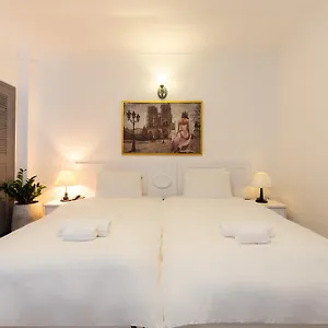 B&B Centara