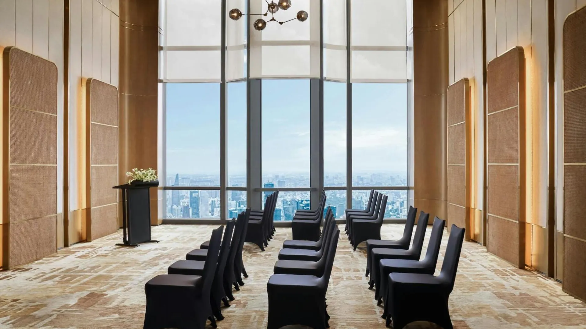 ***** Hotel Vinpearl Landmark 81, Autograph Collection Thành Pho Ho Chí Minh Vietnam
